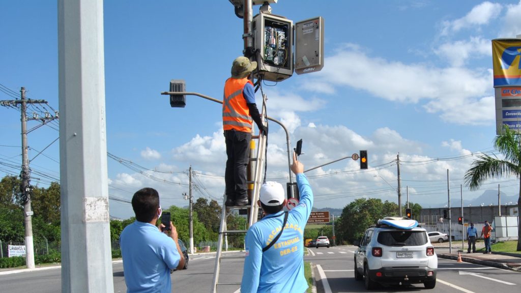 Radares Rodovias DER Motoristas Multas Espírito Santo