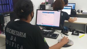 Estado concurso público Nível médio