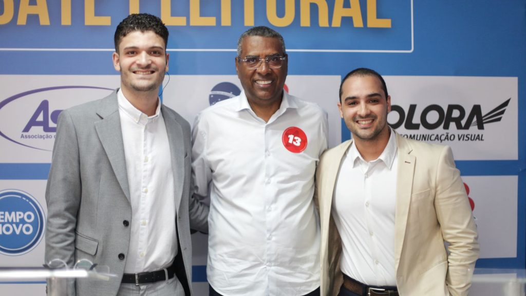 Professor Roberto Carlos