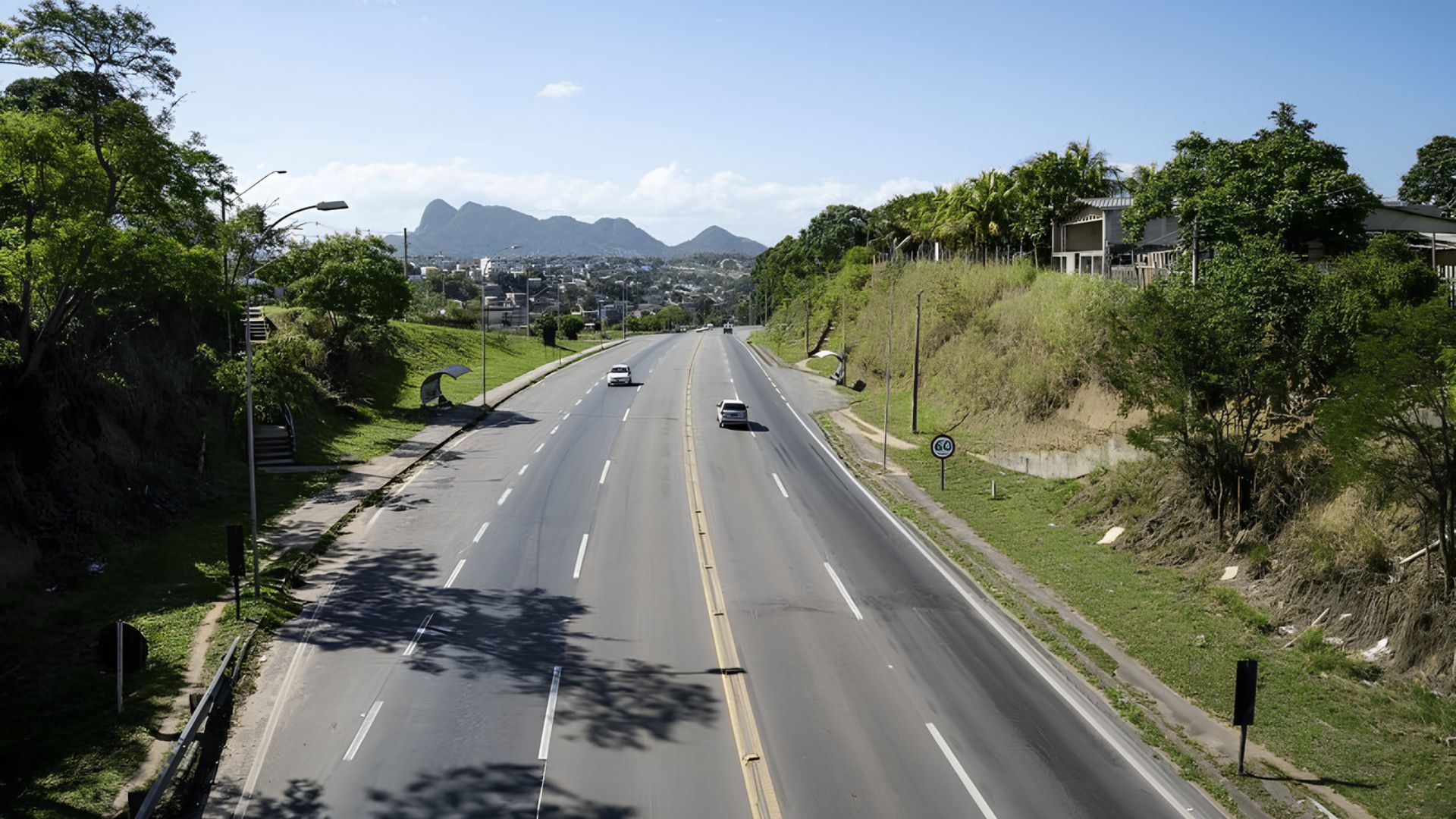 Serra BR-101 Interditada