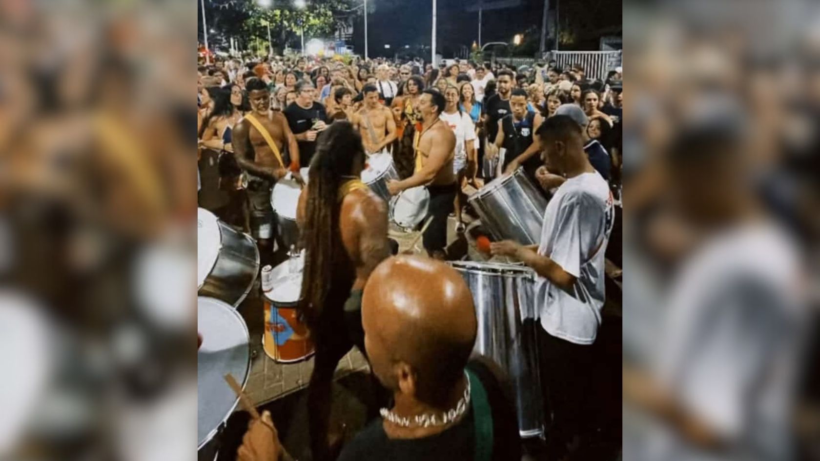 Manguinhos batucada Evidence