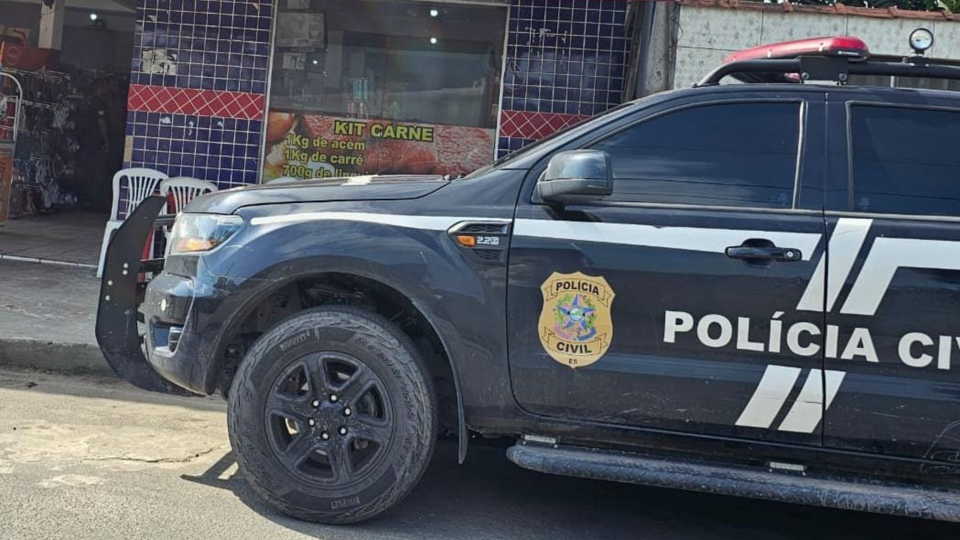 Serra Gato de energia Dono de bar