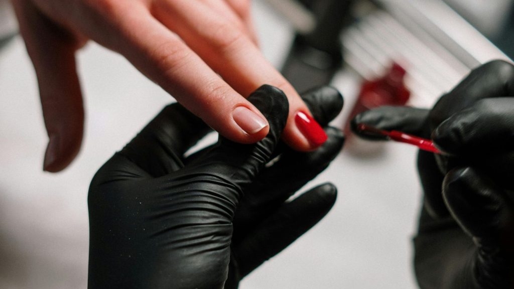designer sobrancelha manicure