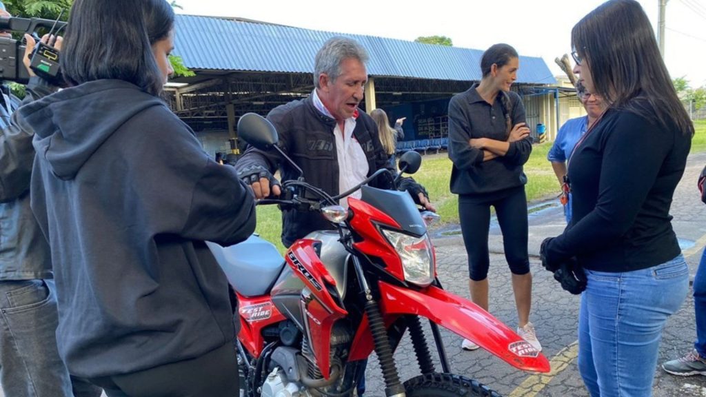 Serra Curso Moto