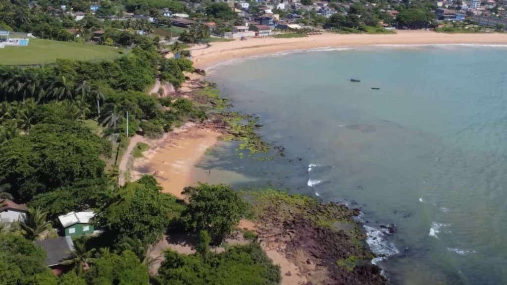 Serra Paraíso escondido Praia de Carepebus
