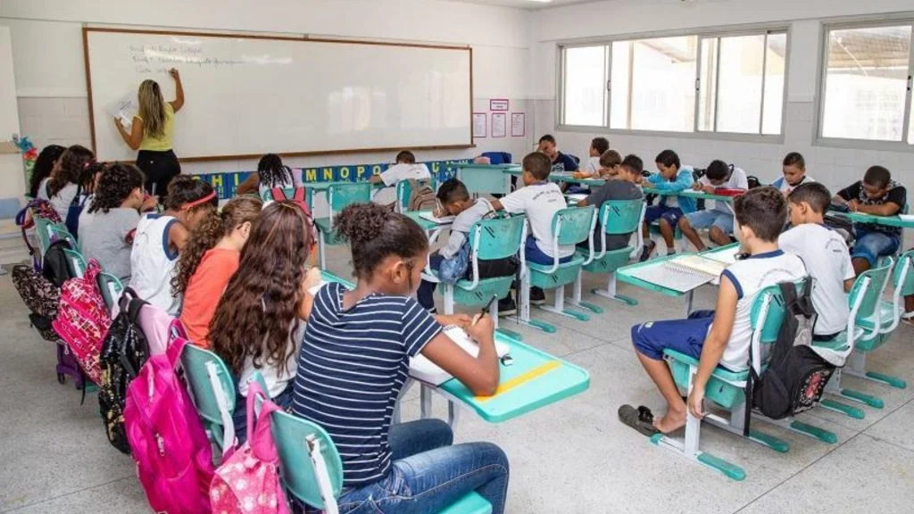Serra Anexo escolar Alunos Estudantes Escolas