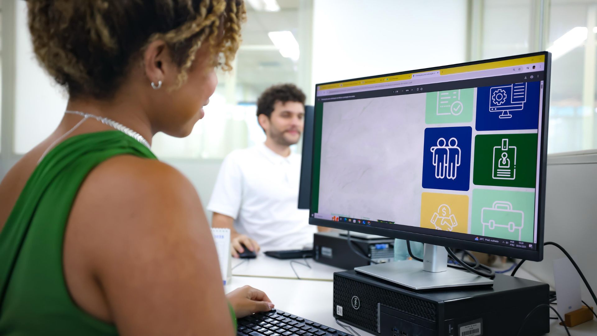 Estado Concurso público