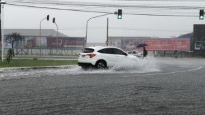 Frente fria Alerta Chuva Vendaval Serra Cidades do ES
