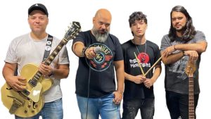 Halloween Garage Pub