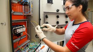 Senai Cursos técnicos gratuitos