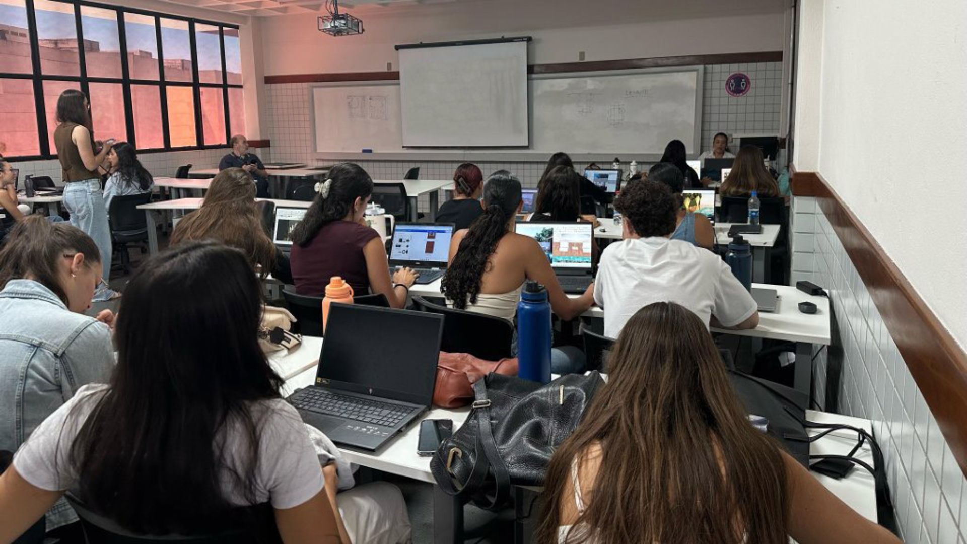 Faculdade gratuita Nossa Bolsa Cursos superiores