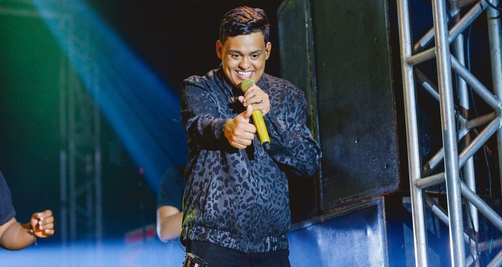 thiago aquino