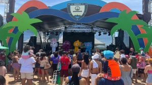 carnaval-crianças-adolescentes-jacaraípe