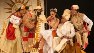 comédia-Santo-Porca