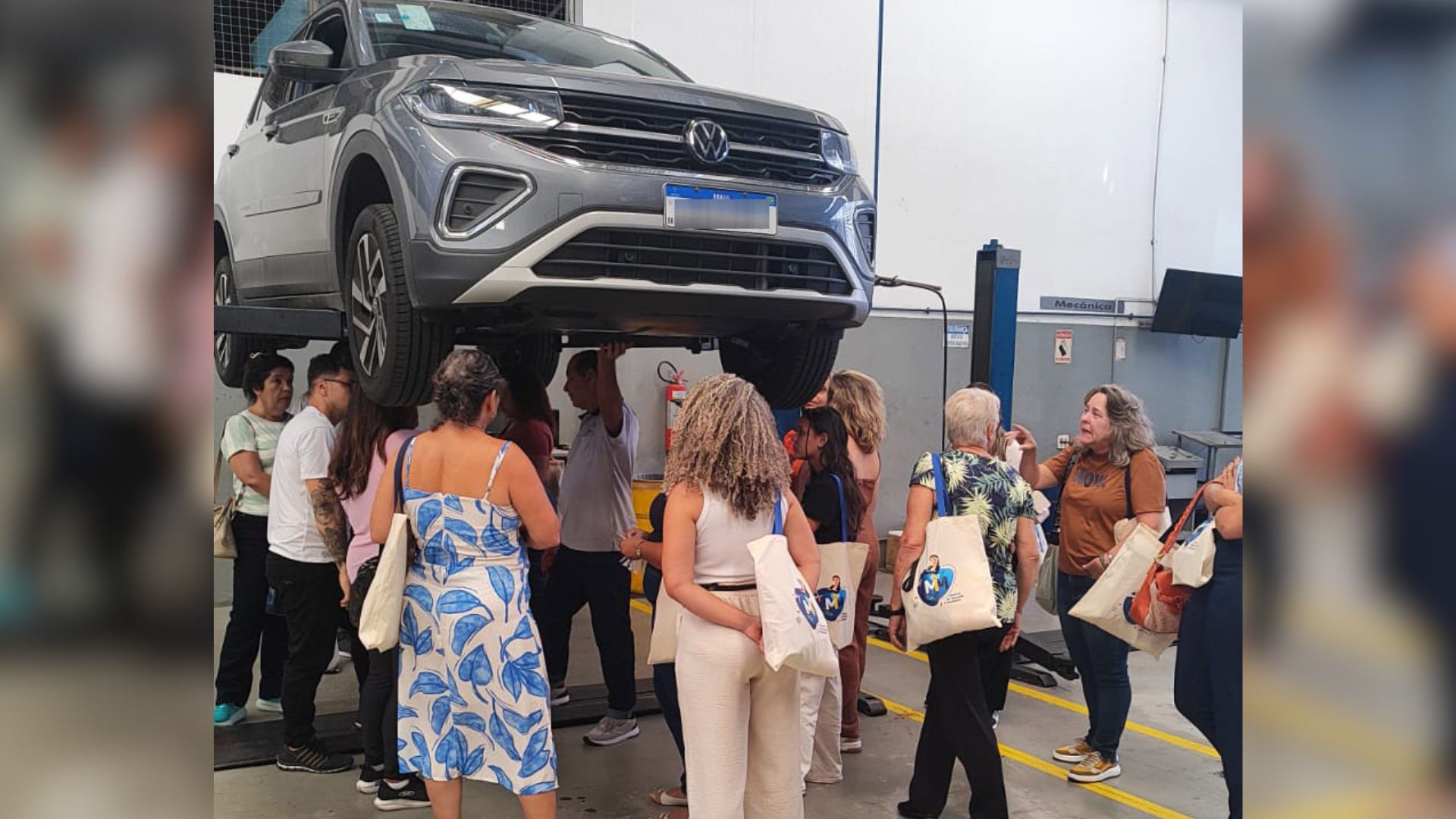 Curso de mecânica para mulheres Serra