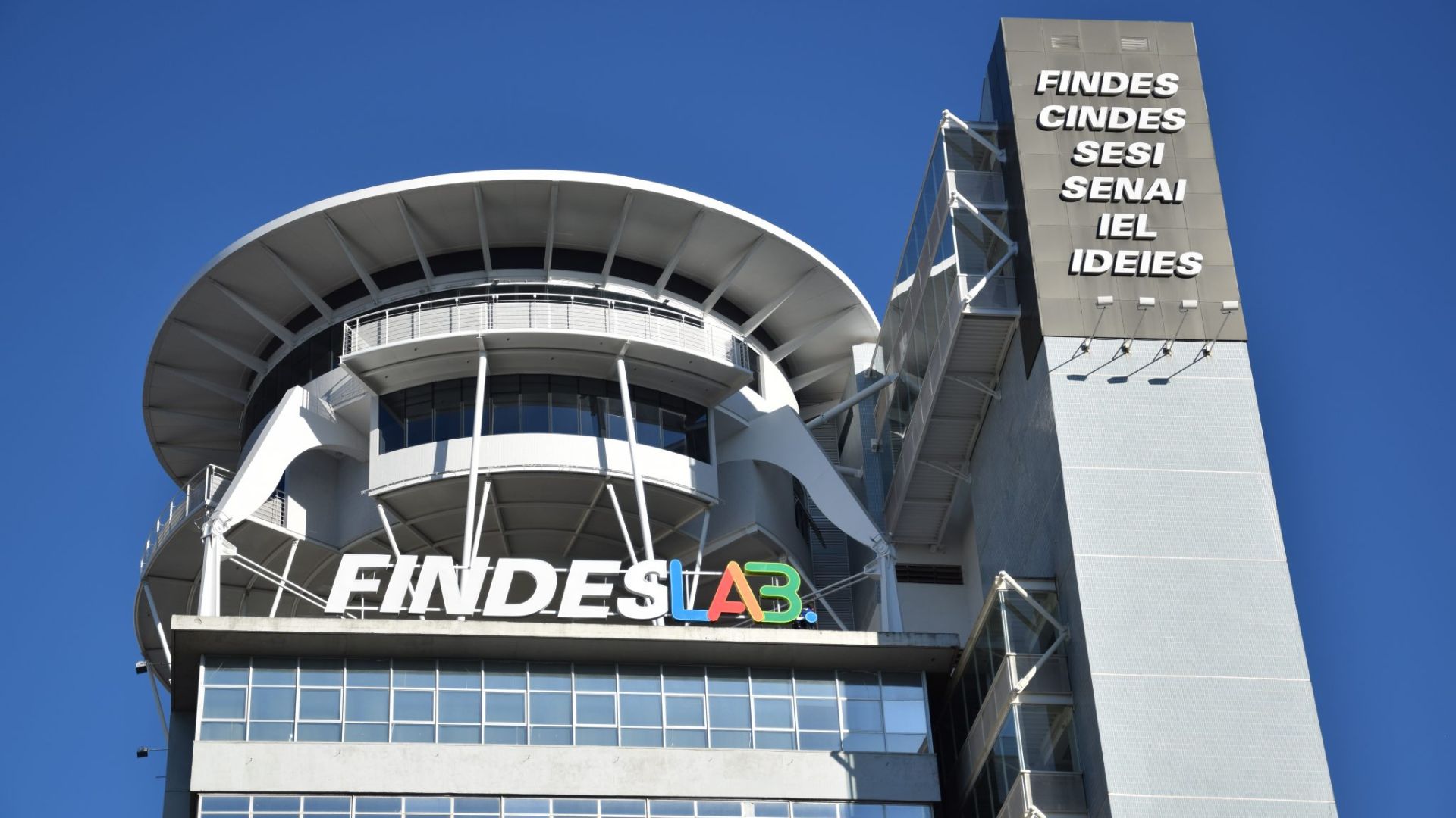 Findes Vagas de emprego