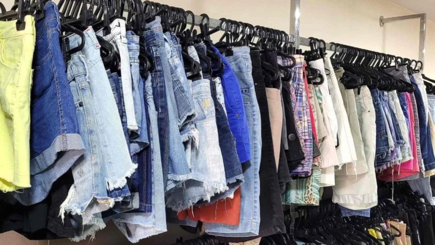 bazar solidário serra