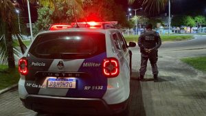 fogo morador situação rua serra