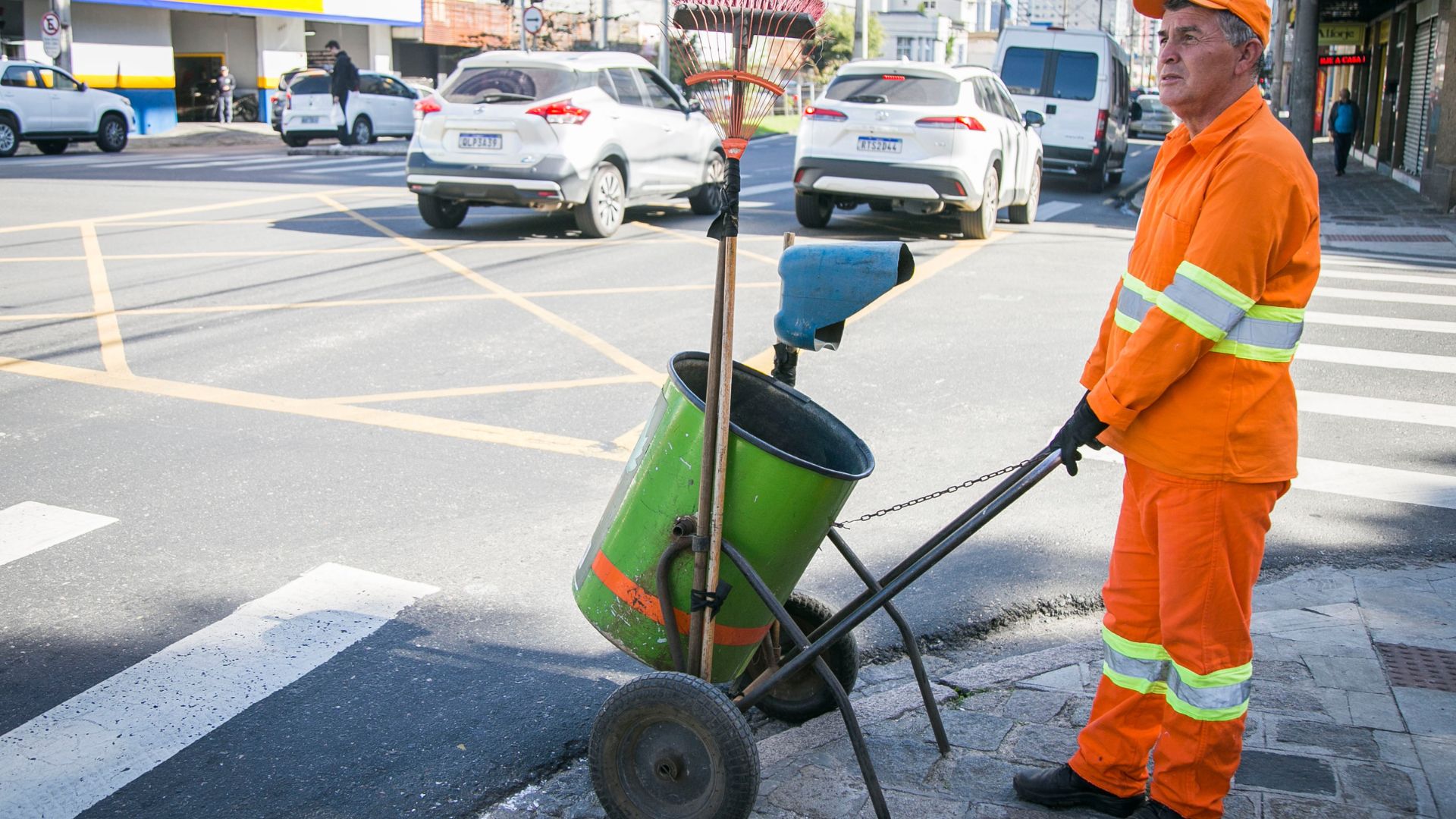 lei lixo na rua multa