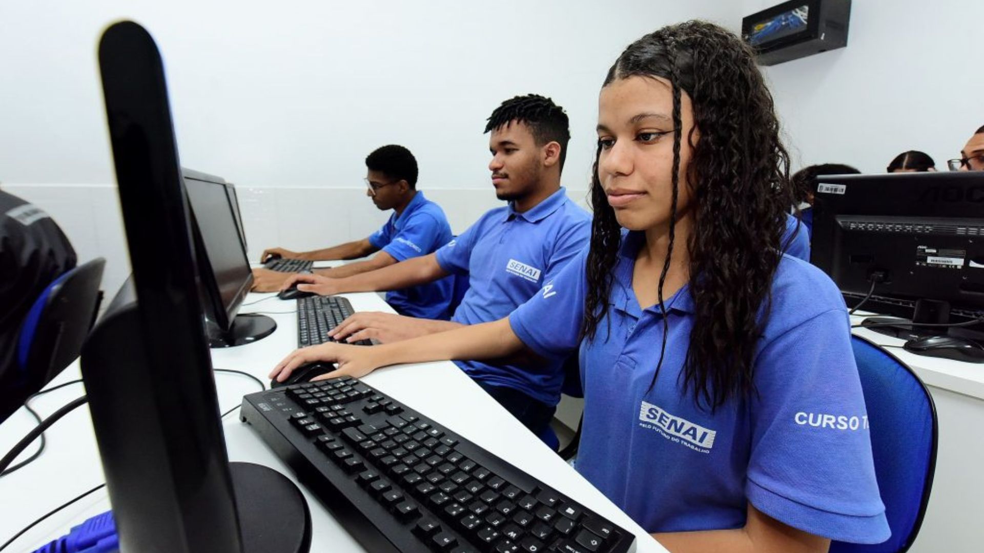 Senai Cursos gratuitos Auxílio