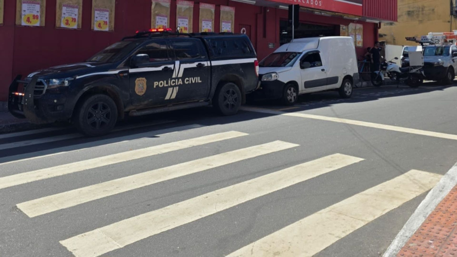 Supermercado da Serra Gato de energia