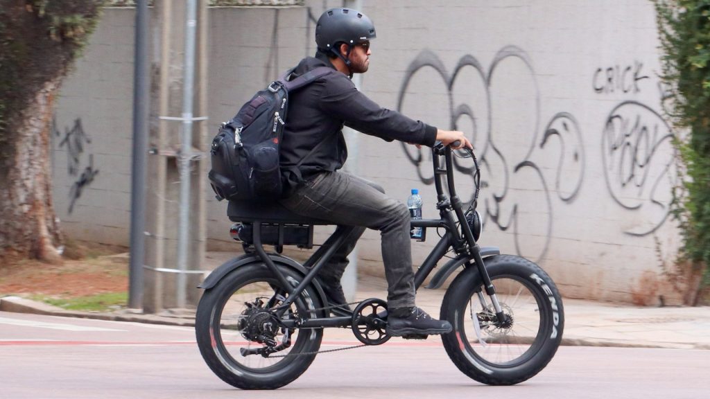Bicicletas elétricas adolescentes