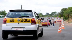 tirar CNH na Serra como encontrar instrutor mais perto
