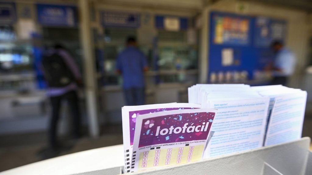 Lotofácil Amigos Prêmio milionário
