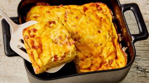 Receita Omelete de forno fácil substitui almoço e preparo leva 15 minutos