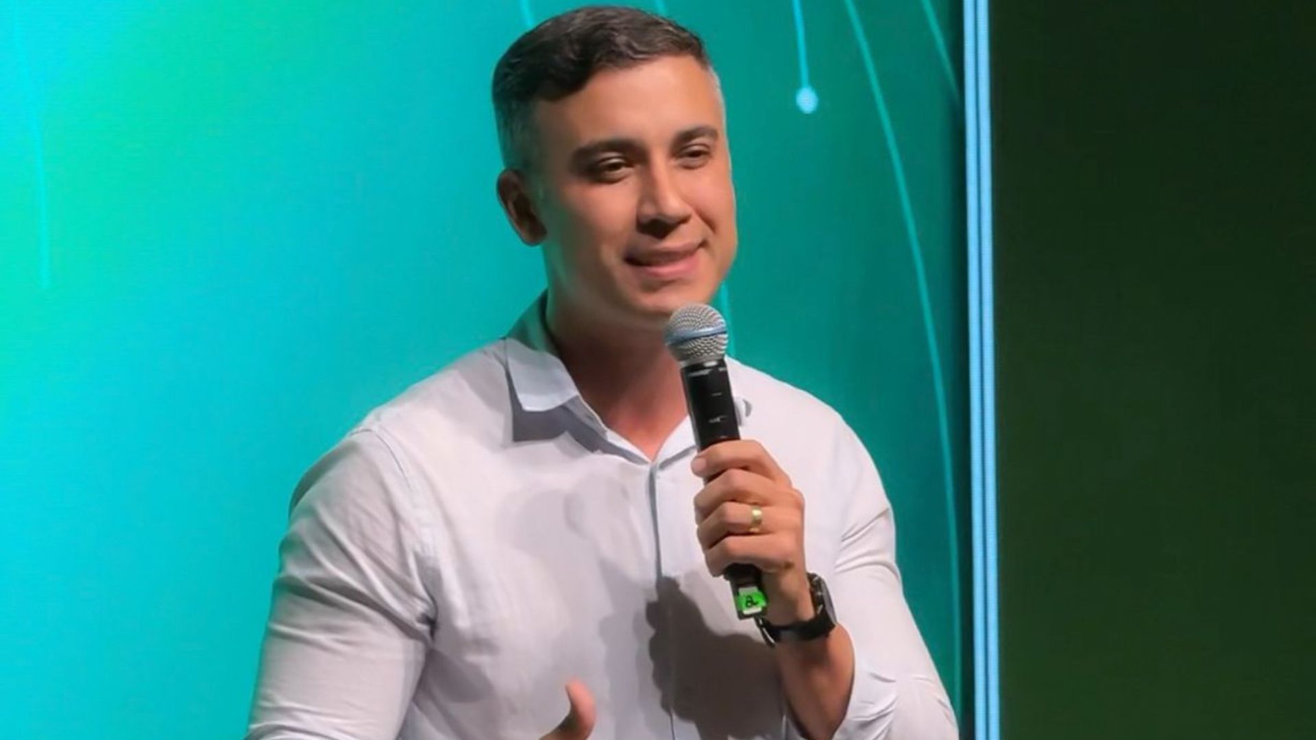 Prefeito da Serra Weverson Meireles Reajuste Serra