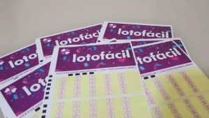 Lotofácil 3681 hoje