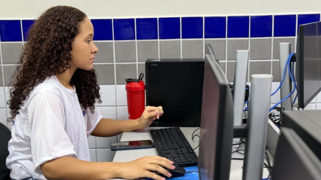 Vale e Senai Cursos técnicos gratuitos