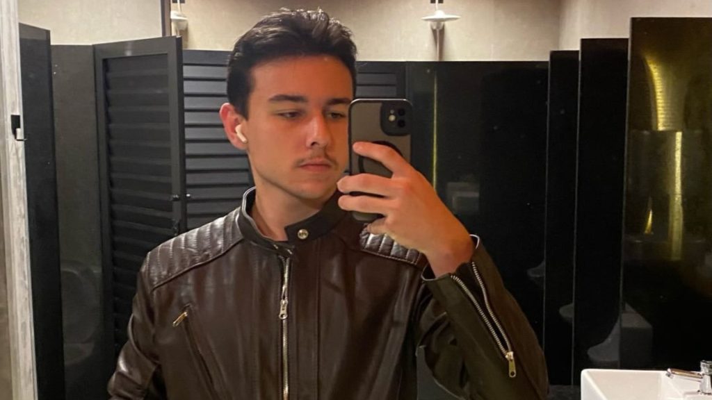 Acidente de moto jovem na Serra