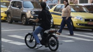 Bicicletas elétricas menores de idade