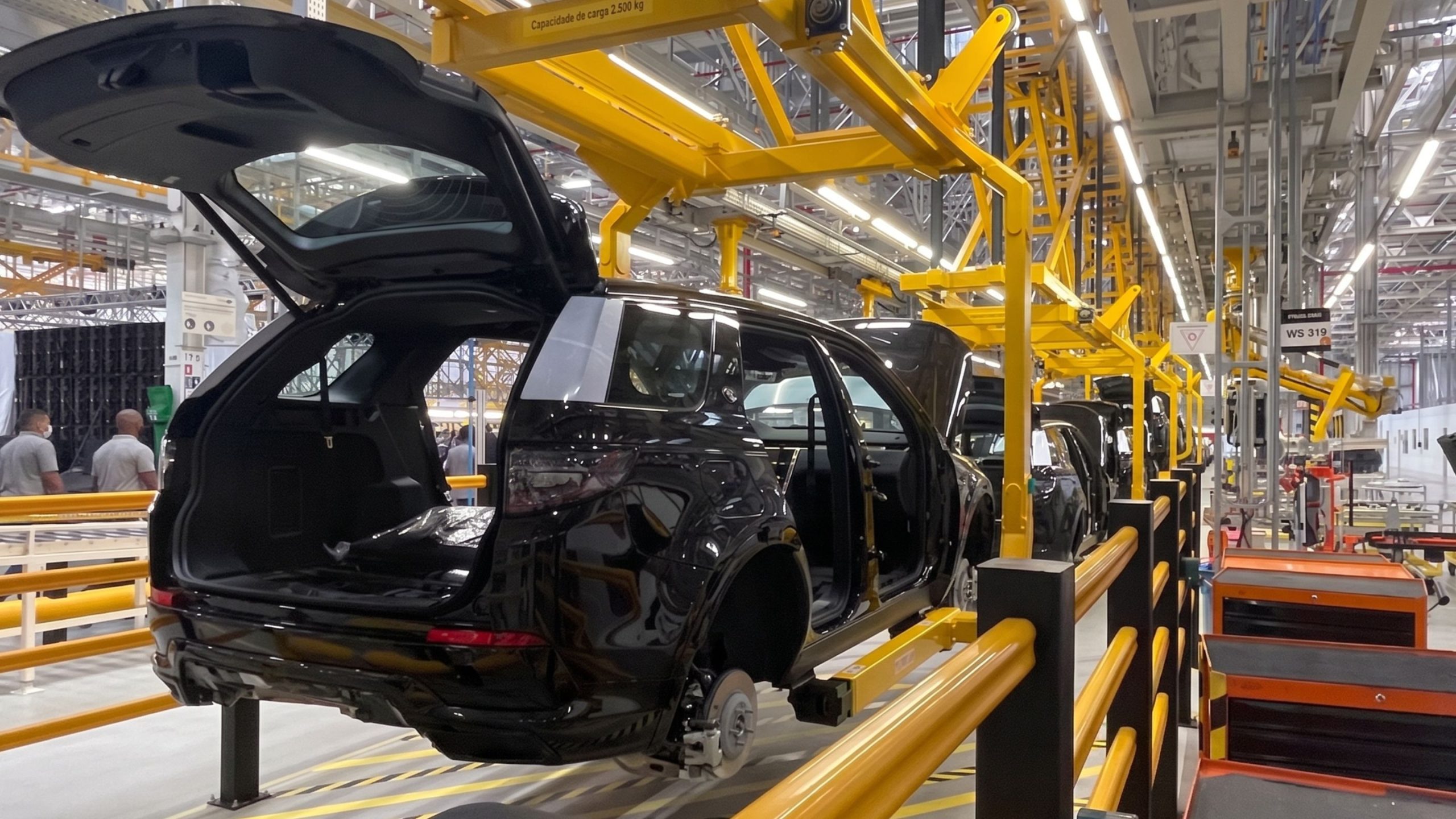 Fábrica no Brasil Gigante industrial