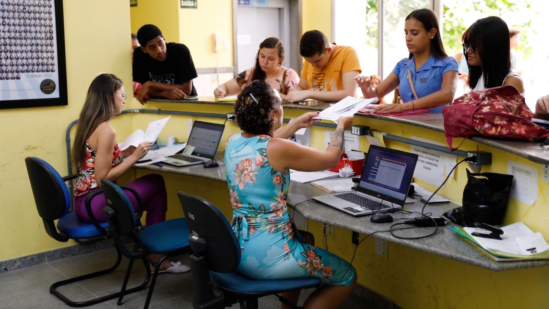 Governo do Estado abre concurso público