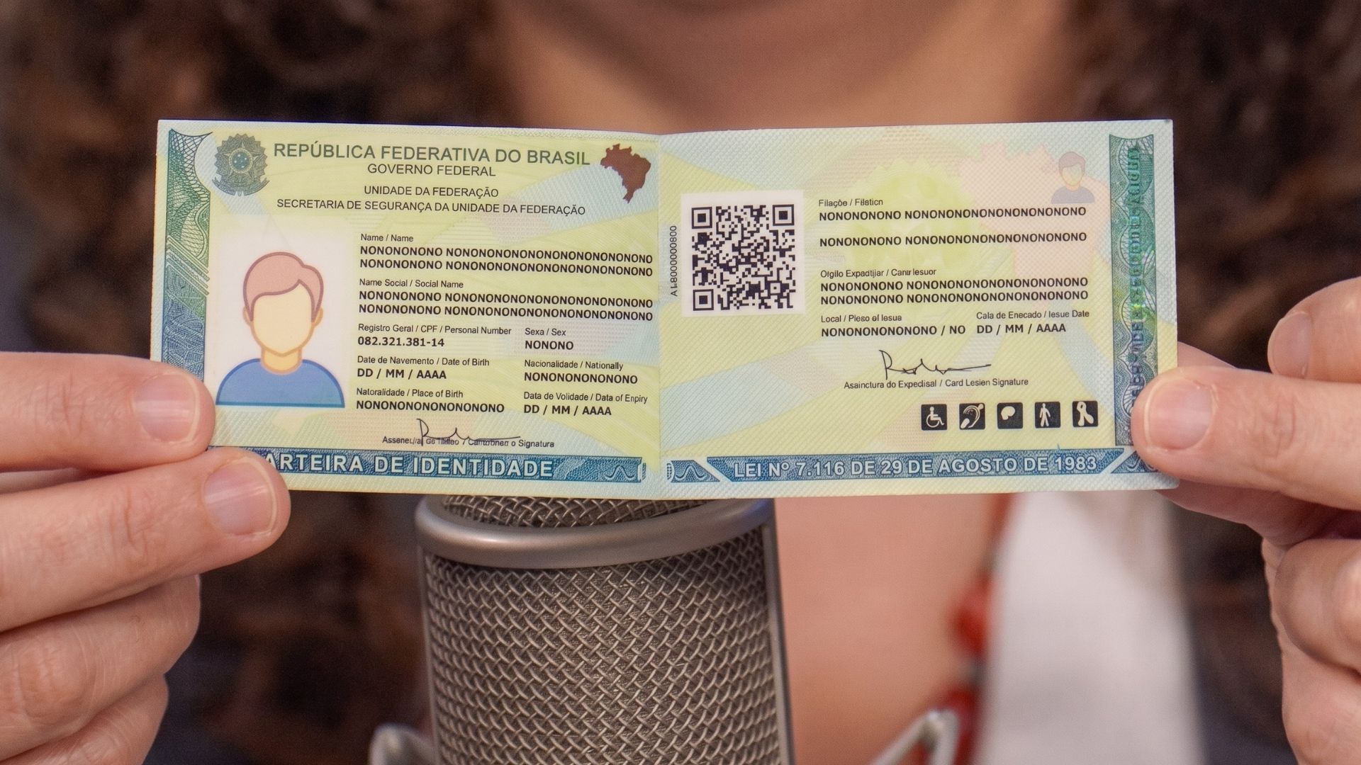Nova carteira de identidade WhatsApp