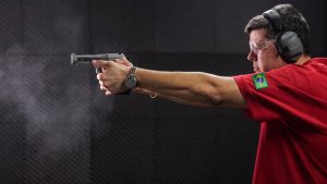 Porte de arma Corretos de imóveis Advogados