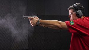 Porte de arma vai ficar mais fácil no Brasil