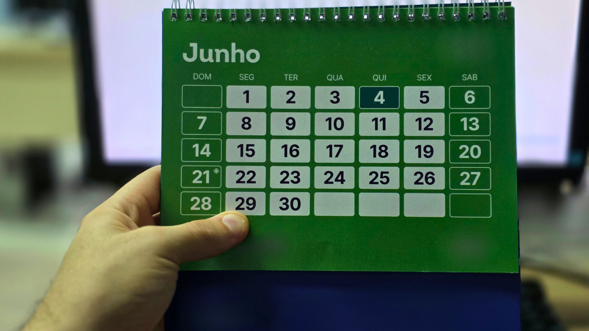 Segunda-feira é feriado