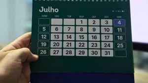Feriado dia 9 de julho