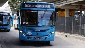 Ônibus do Transcol Integração