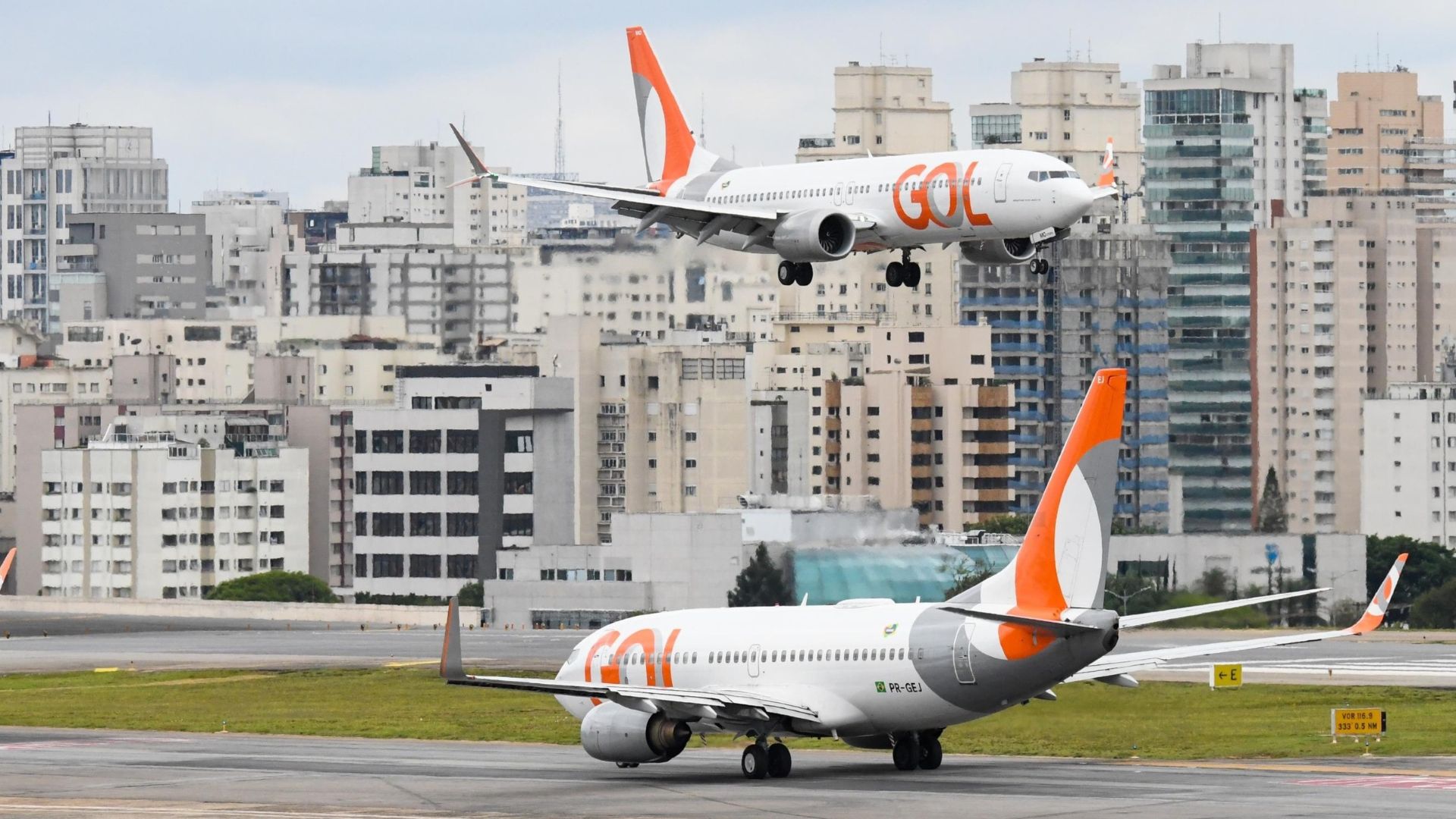 Passagen de avião de graça para aposentados