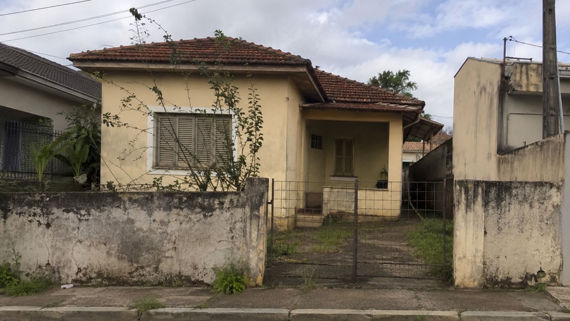 Prefeitura Imóveis abandonados Donos
