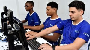 Senai Cursos técnicos gratuitos e auxílio