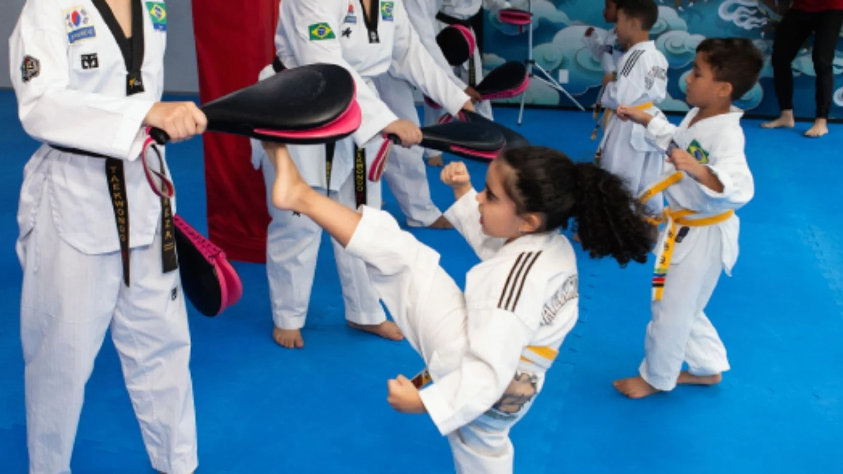 aulas gratuitas de taekwondo na Serra