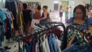 encontro de brechós na Serra