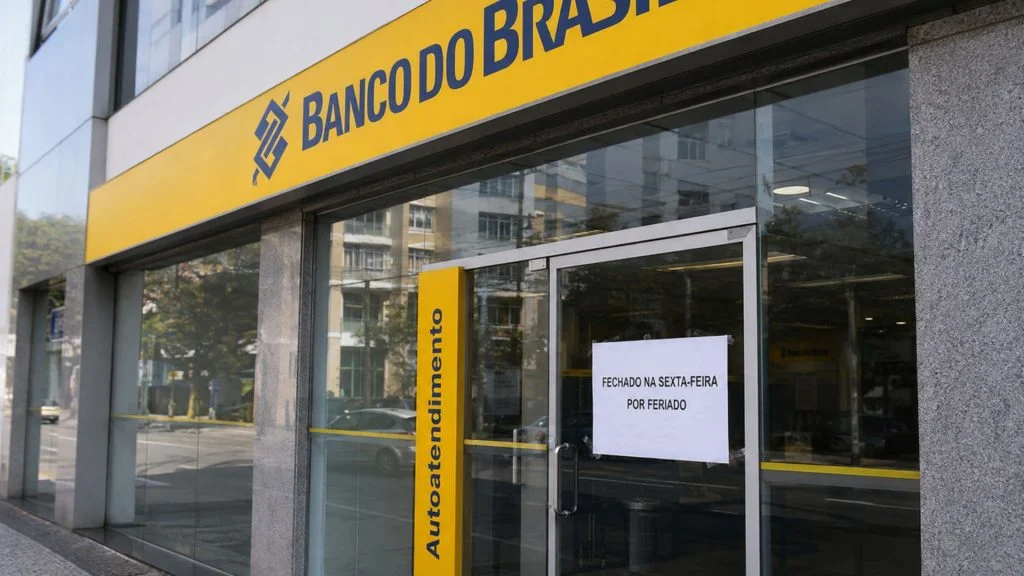 feriado bancos escolas