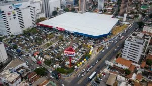 Rede de supermercados lojas funcionários