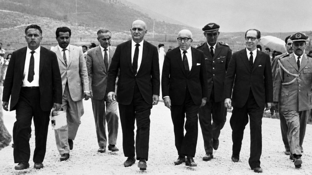 Governadores de ES e MG assinam acordo de paz do Contestado em 1963